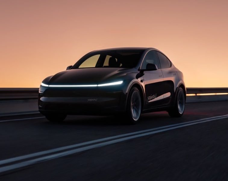 Tesla Robotaxi App Download Rate Demolner Uber, Waymo All-Time Highs